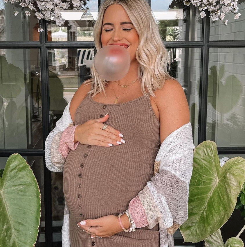 Alexa Anglin Allie+Bess