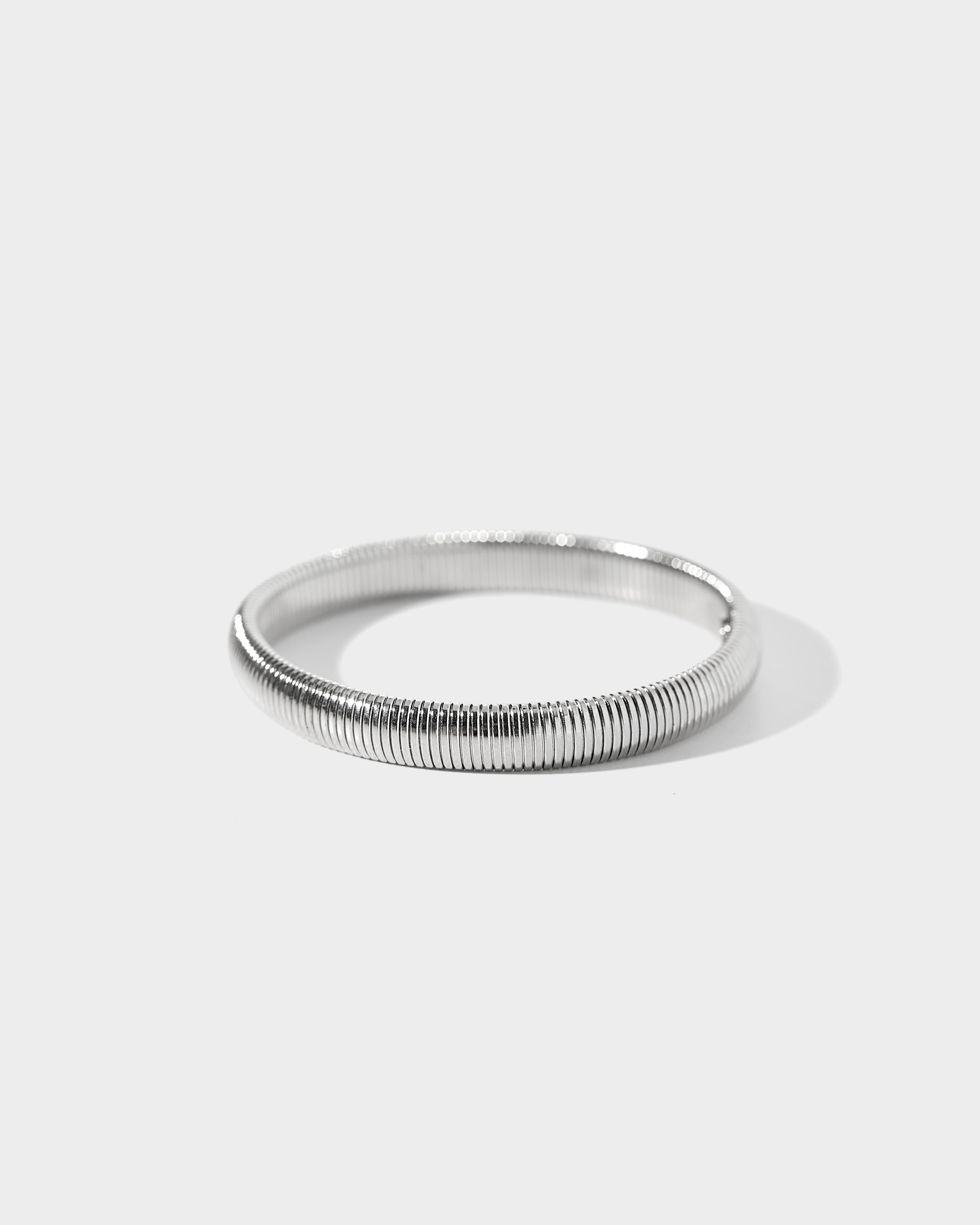 Avery Bangle Bracelet 8mm